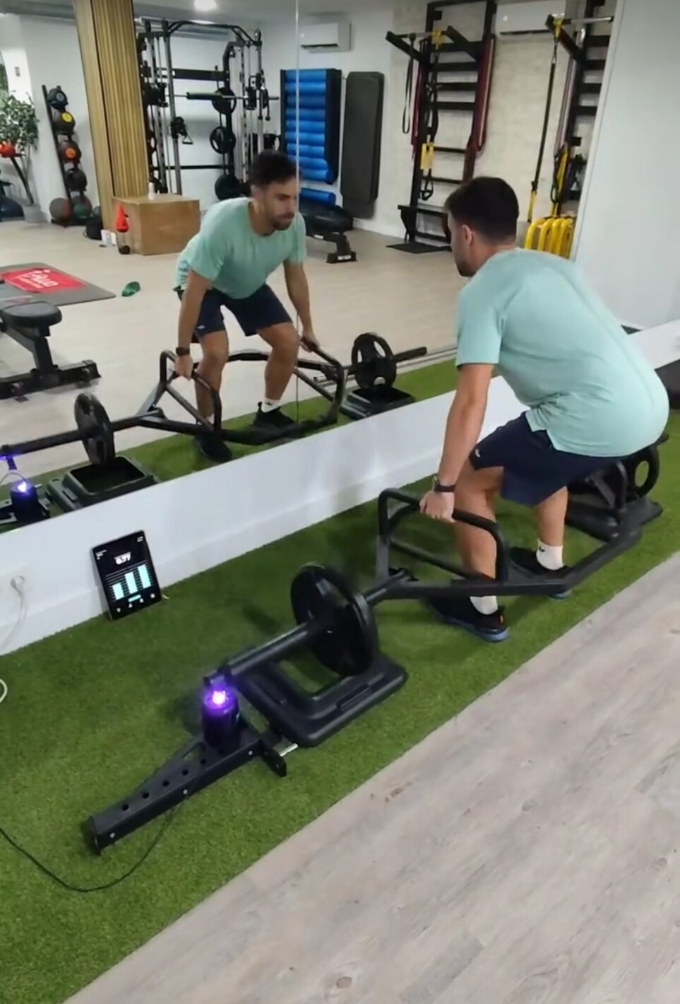 Medición del perfil fuerza velocidad durante un ejercicio con encoder y tablet